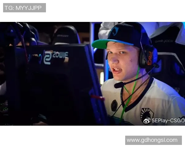 s1mple携手足球明星共创电竞与足球跨界合作盛宴 s1mple携手足球明星共创电竞与足球跨界合作盛宴
